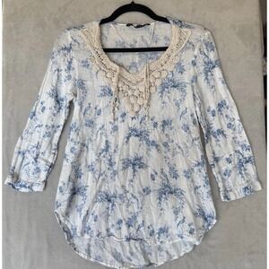 Zara Shirt Womens Small White Birds Crochet Lace Boho Chic Elegant Romantic